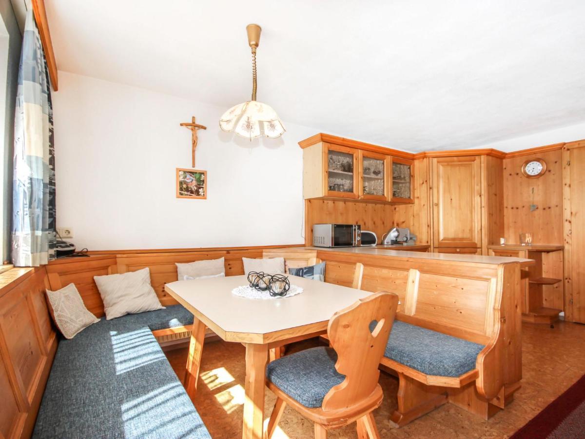 Holiday Home Hoelzl By Interhome Flirsch Extérieur photo